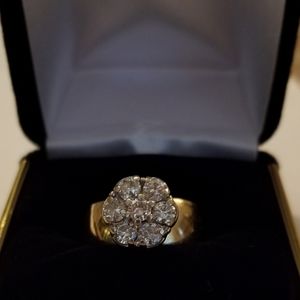 Lady's Wide Band "Flower Style" Diamond Ring